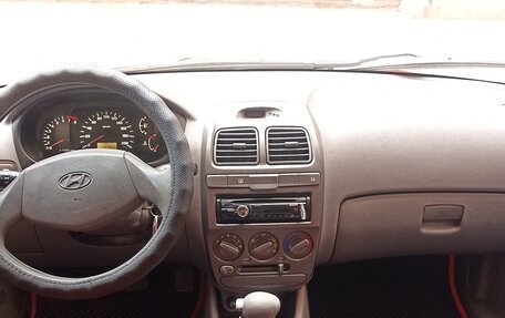 Hyundai Accent II, 2004 год, 440 000 рублей, 17 фотография