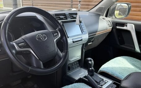 Toyota Land Cruiser Prado 150 рестайлинг 2, 2019 год, 5 450 000 рублей, 5 фотография