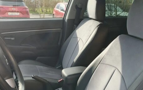 Mitsubishi ASX I рестайлинг, 2012 год, 1 300 000 рублей, 12 фотография