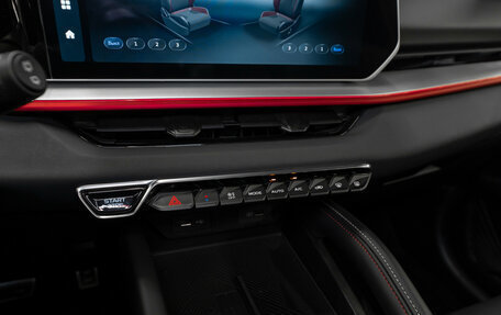 Geely Coolray I, 2023 год, 2 160 000 рублей, 23 фотография