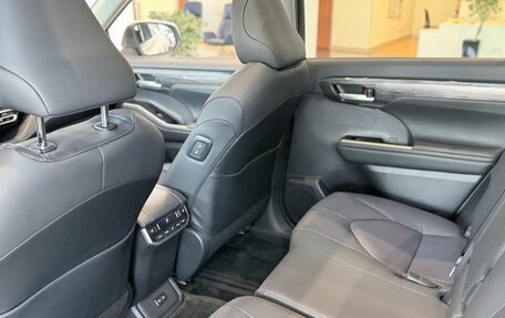 Toyota Highlander, 2026 год, 5 590 000 рублей, 11 фотография