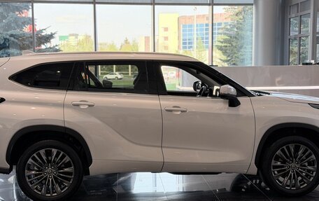 Toyota Highlander, 2026 год, 5 590 000 рублей, 4 фотография