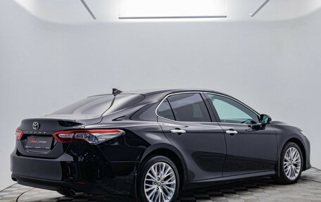 Toyota Camry, 2021 год, 2 988 000 рублей, 5 фотография