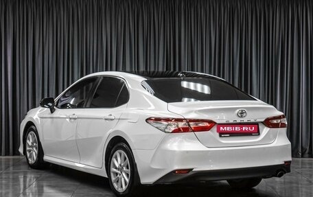 Toyota Camry, 2021 год, 3 199 000 рублей, 2 фотография