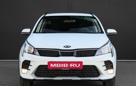 KIA Rio IV, 2021 год, 1 800 000 рублей, 2 фотография