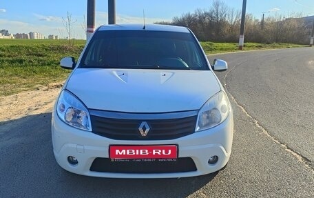 Renault Sandero I, 2013 год, 550 000 рублей, 1 фотография