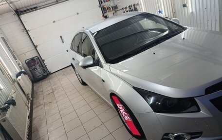 Chevrolet Cruze II, 2009 год, 510 000 рублей, 9 фотография