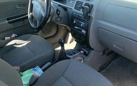 KIA Rio II, 2004 год, 150 000 рублей, 7 фотография