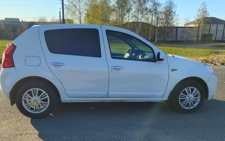 Renault Sandero I, 2013 год, 550 000 рублей, 7 фотография