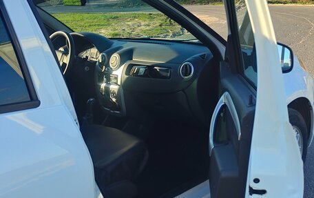 Renault Sandero I, 2013 год, 550 000 рублей, 14 фотография