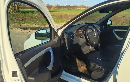 Renault Sandero I, 2013 год, 550 000 рублей, 9 фотография