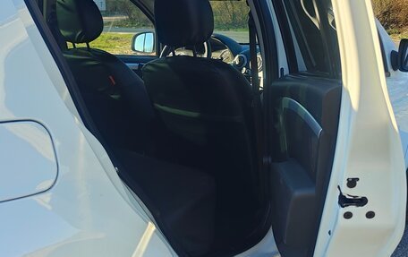 Renault Sandero I, 2013 год, 550 000 рублей, 16 фотография