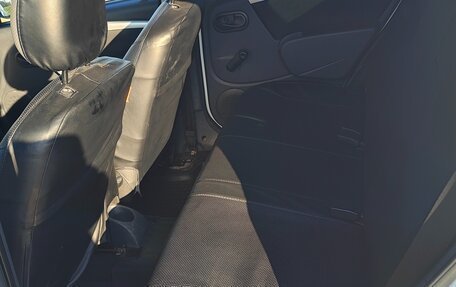 Renault Sandero I, 2013 год, 550 000 рублей, 13 фотография