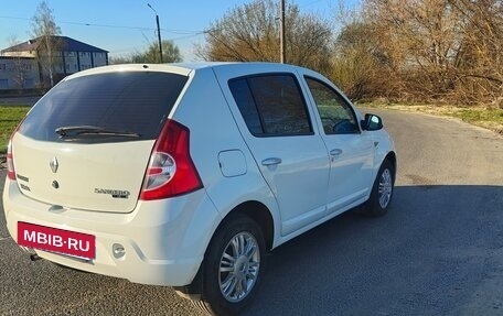 Renault Sandero I, 2013 год, 550 000 рублей, 6 фотография