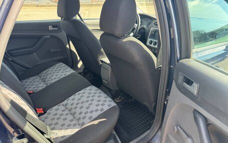Ford Focus II рестайлинг, 2006 год, 320 000 рублей, 14 фотография