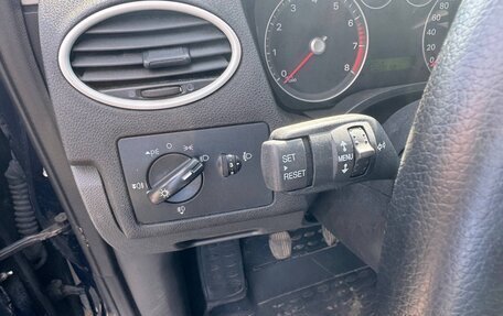 Ford Focus II рестайлинг, 2006 год, 320 000 рублей, 11 фотография
