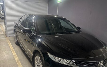 Toyota Camry, 2019 год, 2 950 000 рублей, 11 фотография