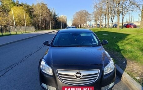 Opel Insignia II рестайлинг, 2013 год, 900 000 рублей, 2 фотография