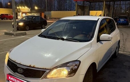 KIA cee'd I рестайлинг, 2010 год, 510 000 рублей, 5 фотография