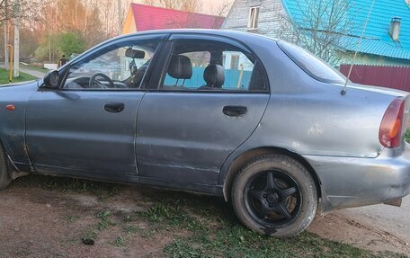 Chevrolet Lanos I, 2006 год, 70 000 рублей, 3 фотография