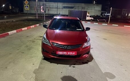 Hyundai Solaris II рестайлинг, 2014 год, 700 000 рублей, 5 фотография