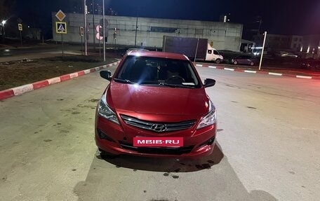 Hyundai Solaris II рестайлинг, 2014 год, 700 000 рублей, 4 фотография