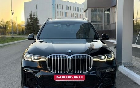BMW X7, 2020 год, 7 500 000 рублей, 3 фотография