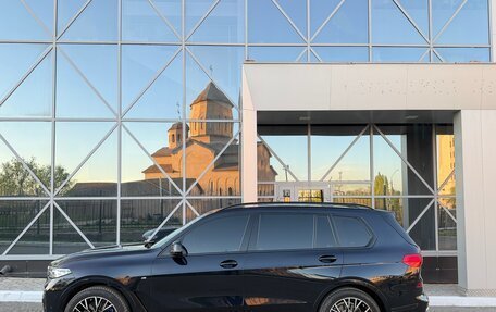 BMW X7, 2020 год, 7 500 000 рублей, 8 фотография