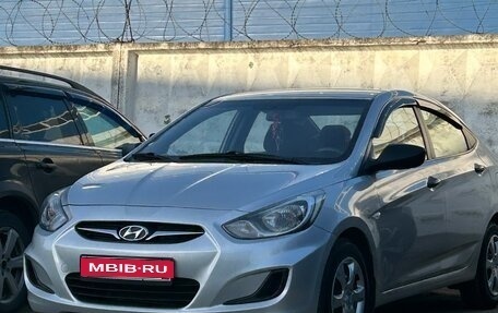 Hyundai Solaris II рестайлинг, 2012 год, 790 000 рублей, 1 фотография