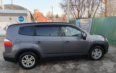 Chevrolet Orlando I, 2012 год, 860 000 рублей, 3 фотография