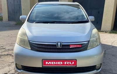 Toyota ISis I, 2004 год, 700 000 рублей, 1 фотография