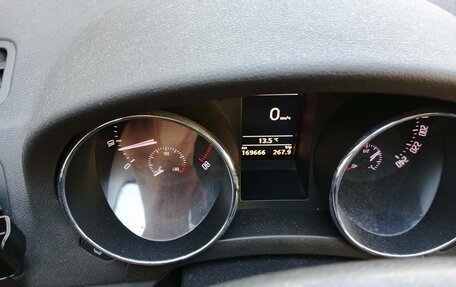 Skoda Yeti I рестайлинг, 2011 год, 650 000 рублей, 8 фотография