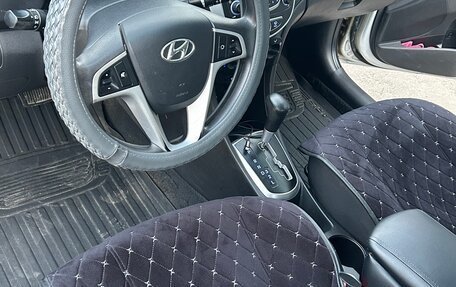 Hyundai Solaris II рестайлинг, 2012 год, 790 000 рублей, 20 фотография