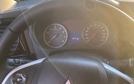 Mitsubishi Outlander III рестайлинг 3, 2013 год, 1 320 000 рублей, 5 фотография
