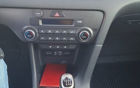 KIA Sportage IV рестайлинг, 2018 год, 1 800 000 рублей, 7 фотография