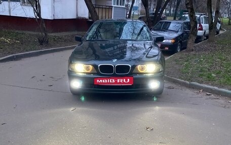 BMW 5 серия, 2001 год, 650 000 рублей, 3 фотография