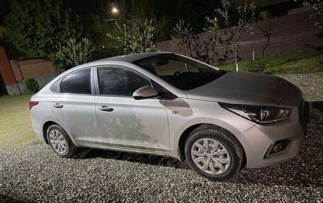 Hyundai Solaris II рестайлинг, 2019 год, 1 450 000 рублей, 2 фотография