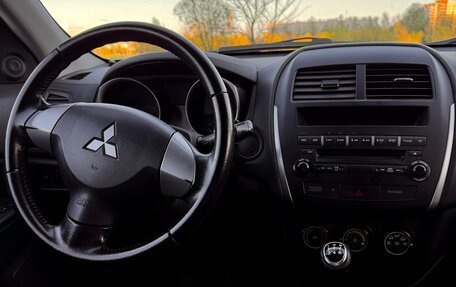 Mitsubishi ASX I рестайлинг, 2012 год, 1 000 000 рублей, 10 фотография