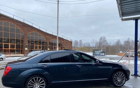Mercedes-Benz S-Класс, 2006 год, 1 100 000 рублей, 3 фотография