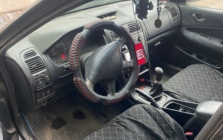 Mitsubishi Galant VIII, 1998 год, 200 000 рублей, 2 фотография