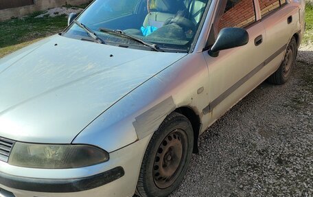 Mitsubishi Carisma I, 2002 год, 150 000 рублей, 5 фотография