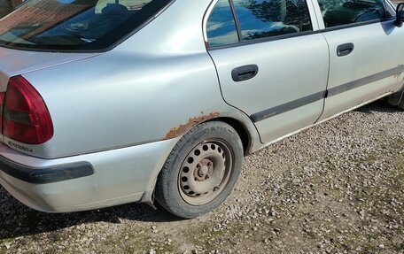 Mitsubishi Carisma I, 2002 год, 150 000 рублей, 9 фотография