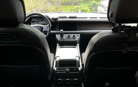 Land Rover Defender II, 2021 год, 8 500 000 рублей, 21 фотография
