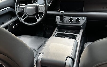 Land Rover Defender II, 2021 год, 8 500 000 рублей, 40 фотография