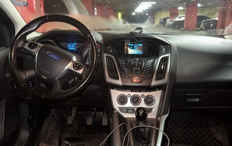 Ford Focus III, 2014 год, 575 000 рублей, 2 фотография
