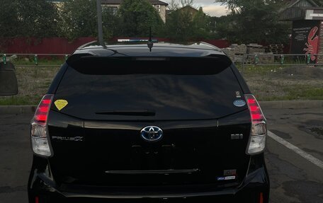 Toyota Prius Alpha I (ZVW40/41), 2017 год, 1 800 000 рублей, 6 фотография