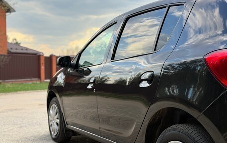 Renault Sandero II рестайлинг, 2016 год, 800 000 рублей, 11 фотография