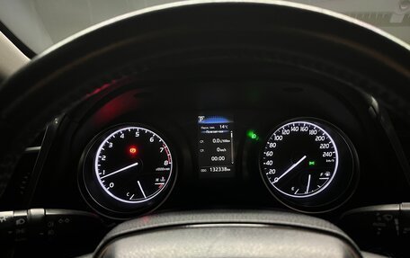 Toyota Camry, 2018 год, 2 400 000 рублей, 14 фотография