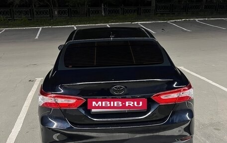 Toyota Camry, 2018 год, 2 400 000 рублей, 11 фотография
