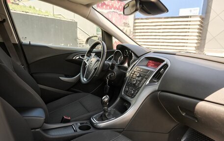 Opel Astra J, 2014 год, 720 000 рублей, 6 фотография